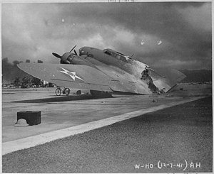 B17 destroyed -REUTERS:Official U.S. Navy Photograph, National Archives collection.JPG